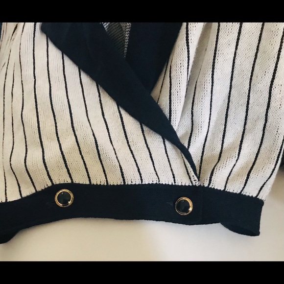 St John Saks Fifth Avenue Jacket Top size 10 - Picture 15 of 16